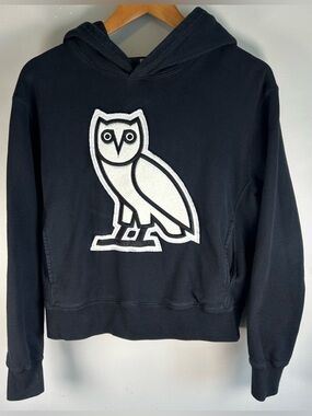 OVO Chenille Women’s Pullover Hoodie Size M Embroidered Owl Logo Pockets EUC